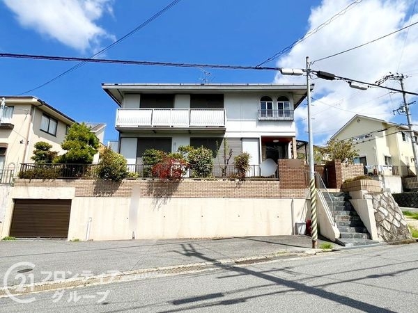 生駒市小明町の中古一戸建て