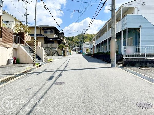 生駒市小明町　中古一戸建て