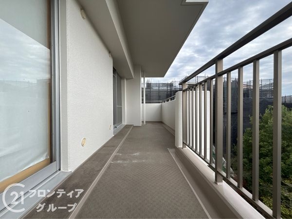 ローレルスクエア木津川台２期１３番館　中古マンション