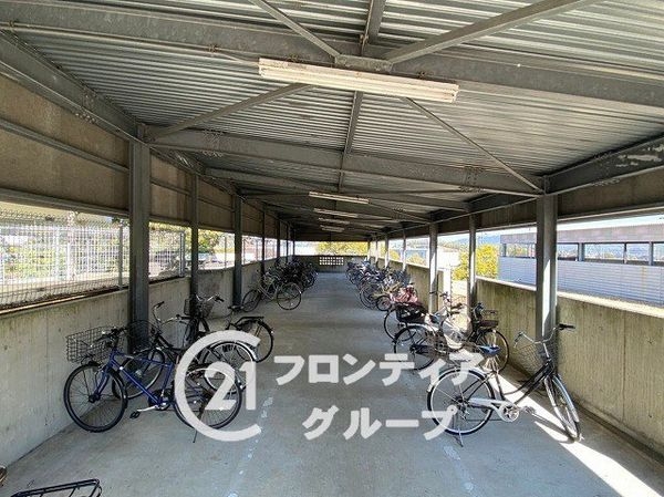 ローレルスクエア木津川台２期１３番館　中古マンション
