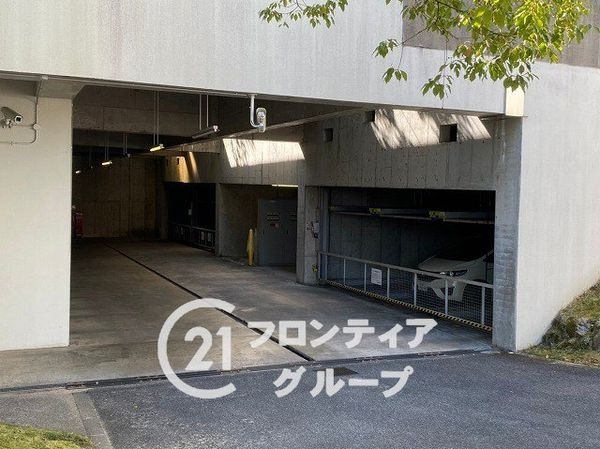 ローレルスクエア木津川台２期１３番館　中古マンション