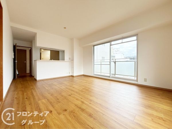 ローレルスクエア木津川台２期１３番館　中古マンション