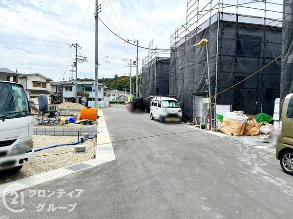生駒市中菜畑２丁目　新築一戸建て　１期　５号棟