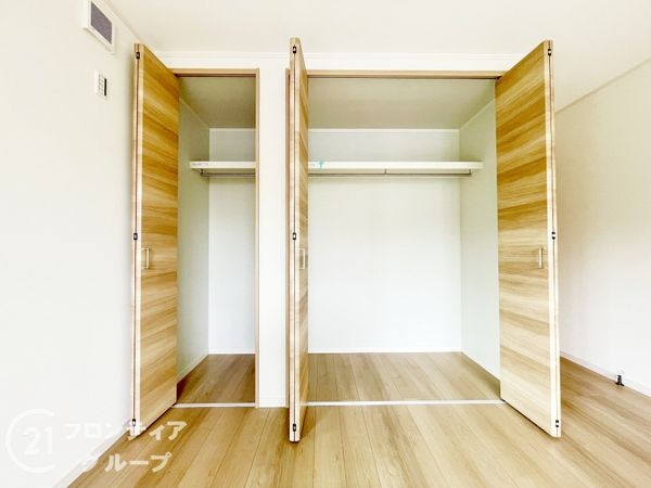 木津川市州見台６丁目　新築一戸建て　２期　６０号棟