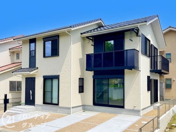 木津川市州見台６丁目　新築一戸建て　２期　６０号棟
