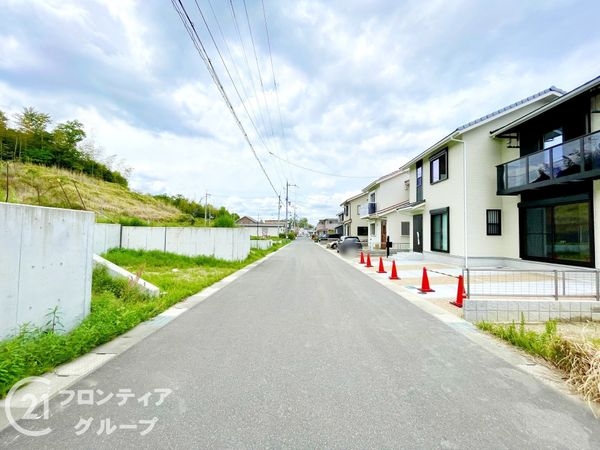 木津川市州見台６丁目　新築一戸建て　２期　６０号棟