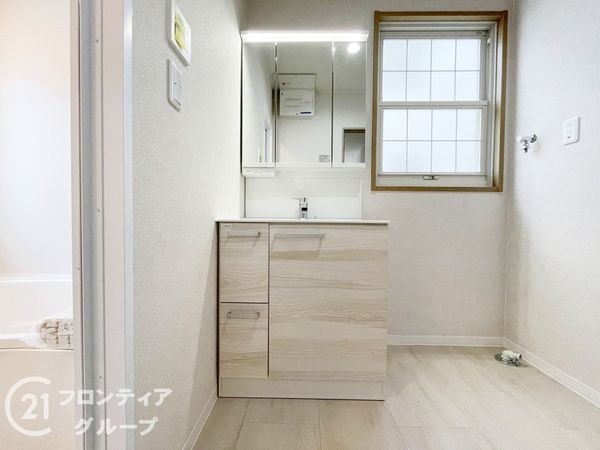 京田辺市花住坂３丁目の中古一戸建て