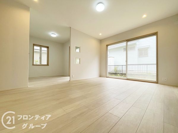 京田辺市花住坂３丁目の中古一戸建て