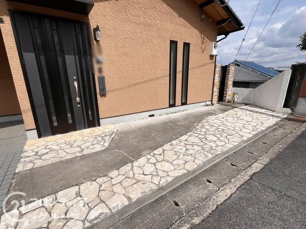 奈良市鳥見町３丁目の中古一戸建て