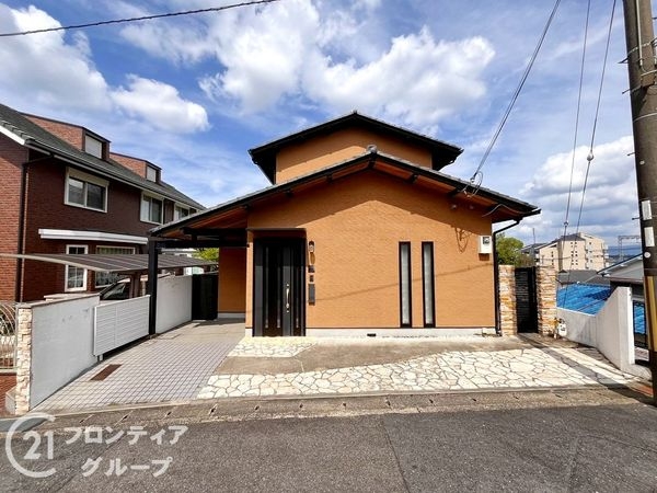 奈良市鳥見町３丁目の中古一戸建て