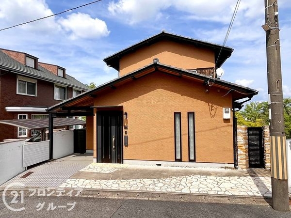奈良市鳥見町３丁目　中古一戸建て