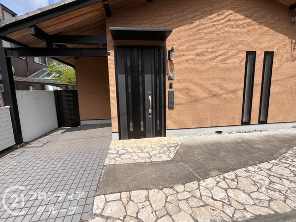 奈良市鳥見町３丁目の中古一戸建て