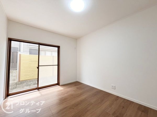 生駒市鹿ノ台東１丁目の中古一戸建て