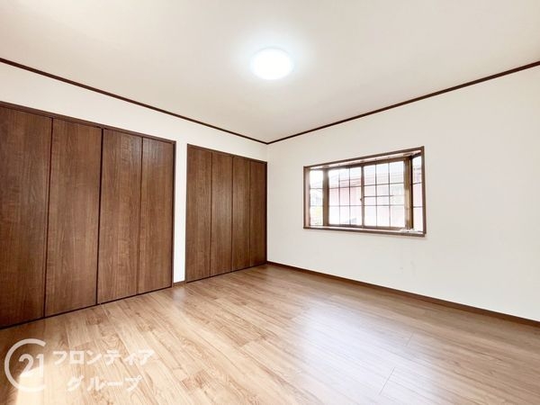 生駒市鹿ノ台東１丁目の中古一戸建て