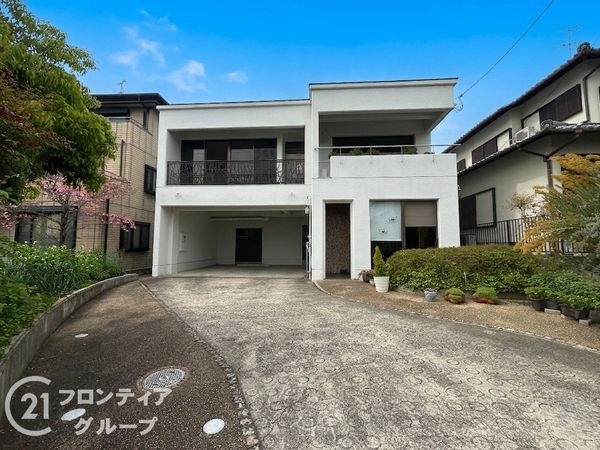 奈良市古市町　中古一戸建て