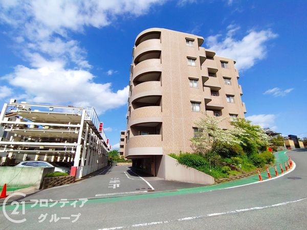 メロディーハイム松井山手ヒルズビュー　中古マンション