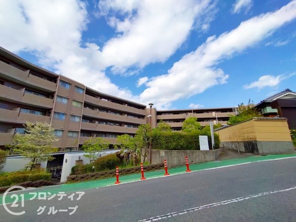 メロディーハイム松井山手ヒルズビュー　中古マンション