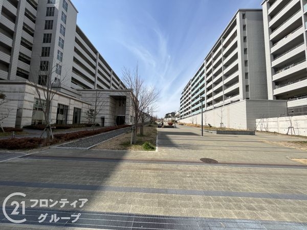 ローレルスクエア学研奈良登美ヶ丘３期　中古マンション