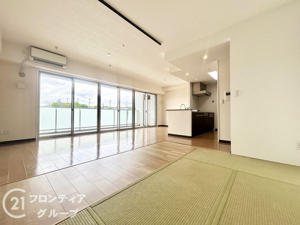 ローレルスクエア学研奈良登美ヶ丘３期　中古マンション