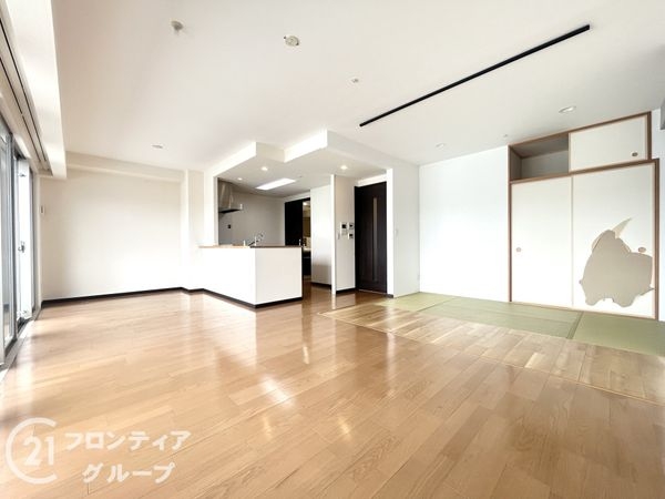 ローレルスクエア学研奈良登美ヶ丘３期　中古マンション