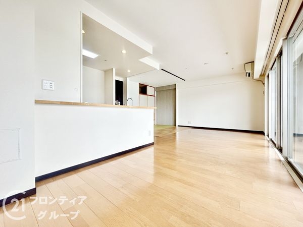 ローレルスクエア学研奈良登美ヶ丘３期　中古マンション