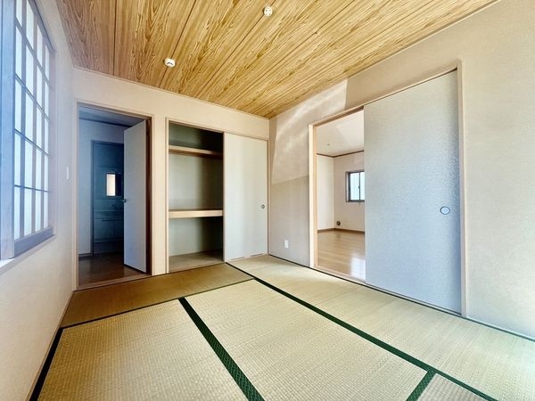 天理市二階堂上ノ庄町の中古一戸建て