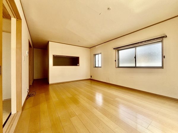 天理市二階堂上ノ庄町の中古一戸建て