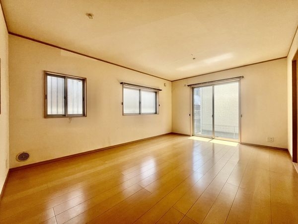 天理市二階堂上ノ庄町の中古一戸建て