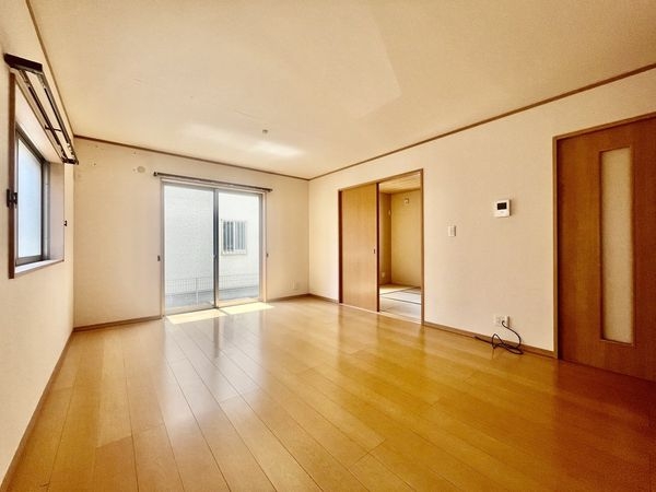 天理市二階堂上ノ庄町　中古一戸建て