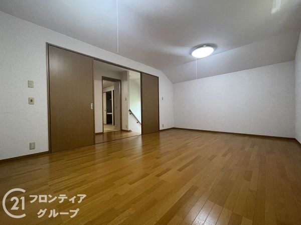 相楽郡精華町桜が丘１丁目の中古一戸建て