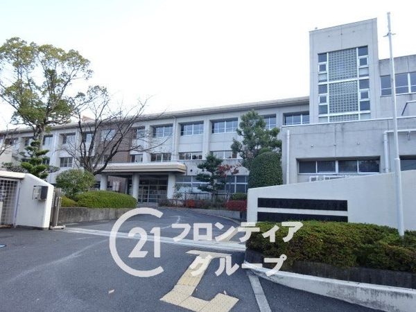 北葛城郡広陵町みささぎ台　新築一戸建て　２期　２号棟(広陵町立真美ケ丘第一小学校)