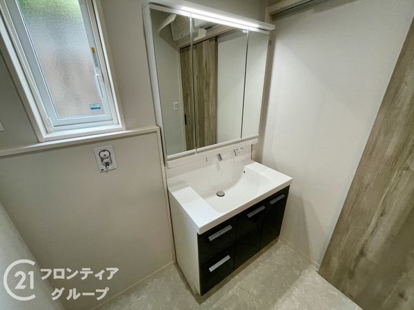 生駒市生駒台南　新築一戸建て　１号棟