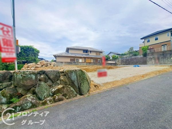 生駒市生駒台南　新築一戸建て　２号棟