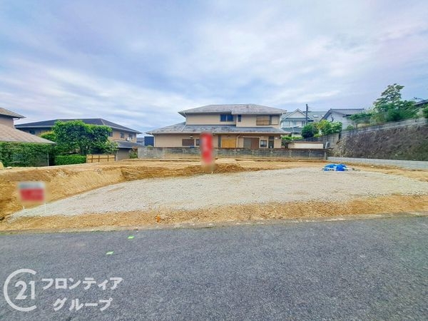 生駒市生駒台南　新築一戸建て　２号棟