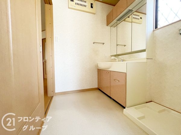 生駒市壱分町の中古一戸建て