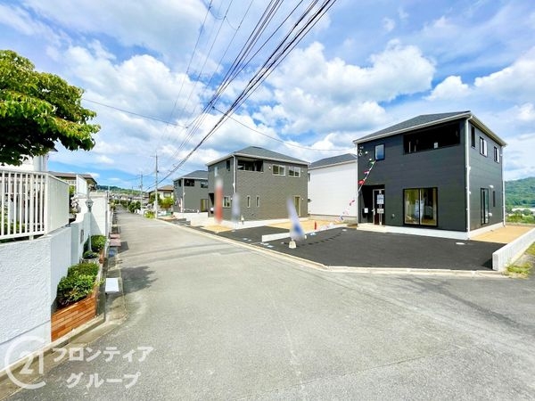 生駒郡平群町若葉台４丁目　新築一戸建て　第１　２号棟
