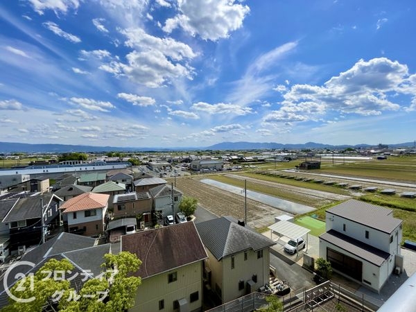 ローレルコート天理前栽　中古マンション