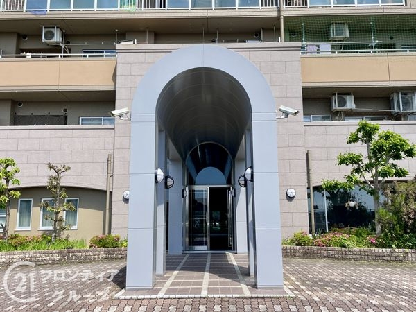 ローレルコート天理前栽　中古マンション