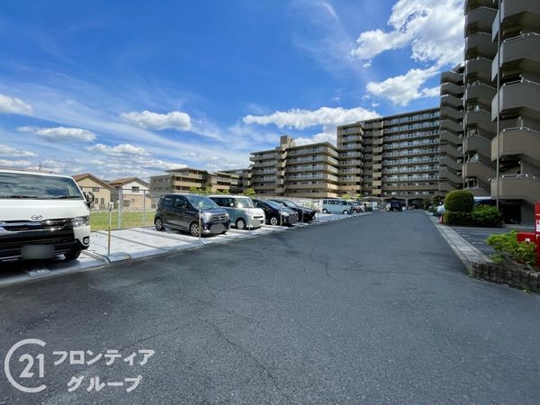 ローレルコート天理前栽　中古マンション
