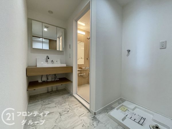 ローレルコート天理前栽　中古マンション