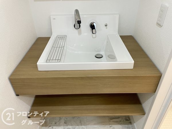 ローレルコート天理前栽　中古マンション