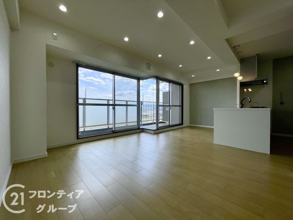 ローレルコート天理前栽　中古マンション
