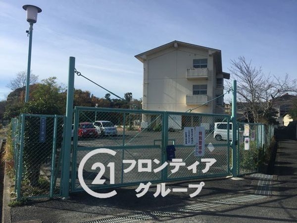 奈良市平松４丁目　新築一戸建て　５期　５号棟(奈良市立伏見南小学校)
