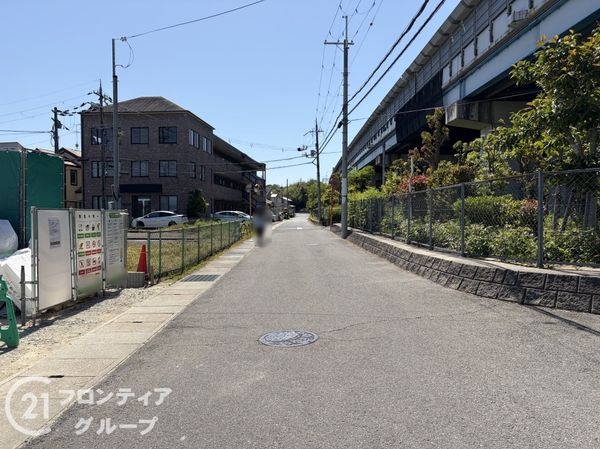 香芝市上中　新築一戸建て　１期　２号棟