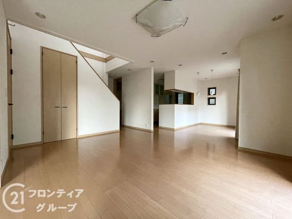 香芝市旭ケ丘５丁目の中古一戸建て