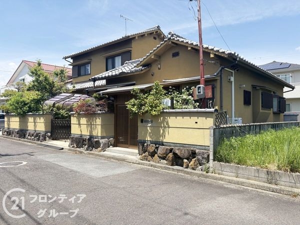 橿原市新口町　中古一戸建て