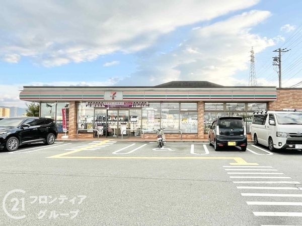 橿原市北妙法寺町　新築一戸建て(セブンイレブン橿原豊田町店)