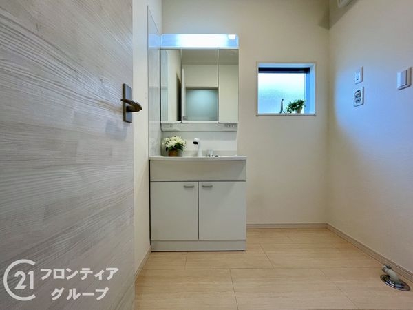 橿原市白橿町８丁目の中古一戸建て