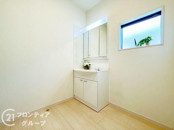 橿原市白橿町８丁目の中古一戸建て