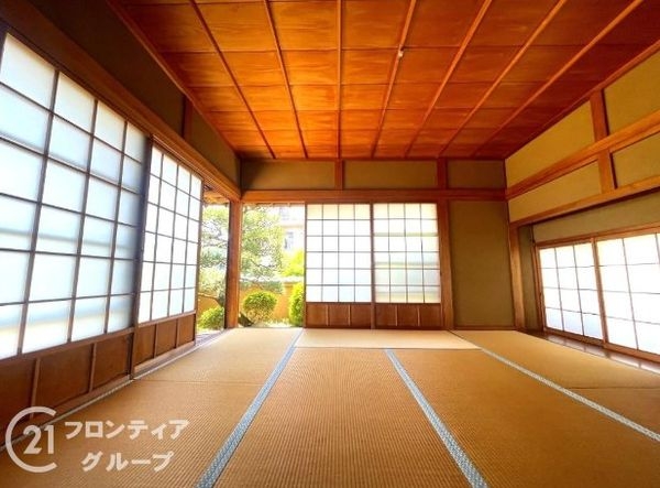 生駒郡三郷町立野南２丁目の中古一戸建て